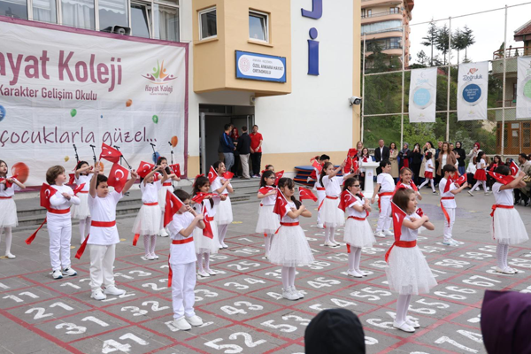 19 Mayıs Atat&uuml;rk'&uuml; Anma, Gen&ccedil;lik ve Spor Bayramı 